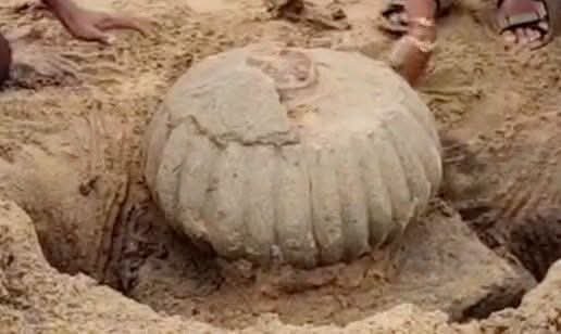 ସମୁଦ୍ର ଭିତରୁ ମନ୍ଦିର ଠାବ 