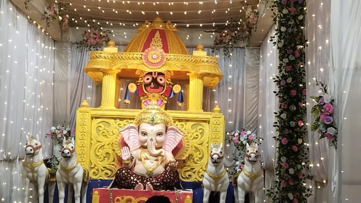 ଜୁନାଗଡ଼ ରେ ବିଭିନ୍ନ ସ୍ଥାନରେ ମହାଆଡମ୍ବରରେ ଗଜାନନଙ୍କ ପୂଜା ସମ୍ପୂର୍ଣ 