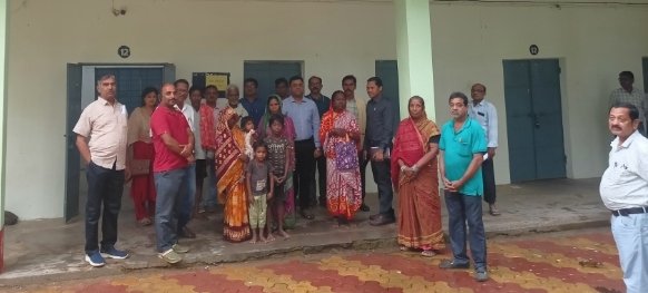 ବାତ୍ୟା ମୁକାବିଲା ଓ ଜନସୁରକ୍ଷାକୁ ଗୁରୁତ୍ୱ: ବେଲଗୁଣ୍ଠା, ଭଞ୍ଜନଗର ଓ ଜଗନ୍ନାଥପ୍ରସାଦ ଅଞ୍ଚଳ ପରିଦର୍ଶନ କଲେ ଉପଜିଲ୍ଲାପାଳ*